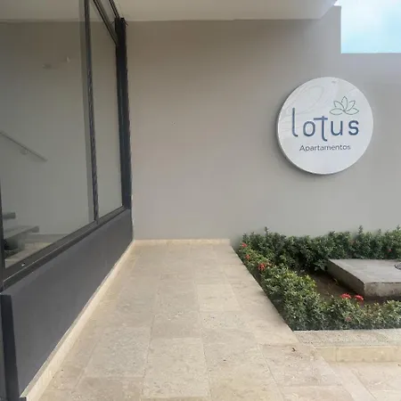 Lotus Torices